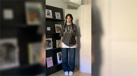 Phối đồ với áo thun form rộng nữ: 12 cách mặc đẹp, trẻ trung và không bị nuốt dáng