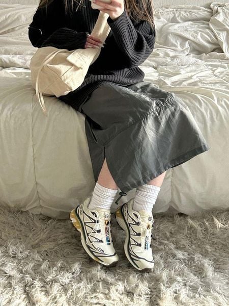 Chân váy chữ A mini xếp tầng thêu ren GIGI
