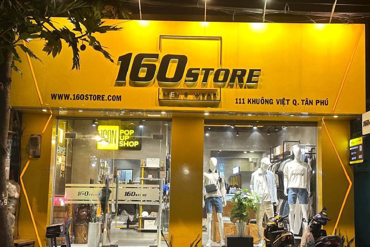 C?a h?ng 160STORE v?i ?o kho?c nam casual, denim v? bomber tr? trung
