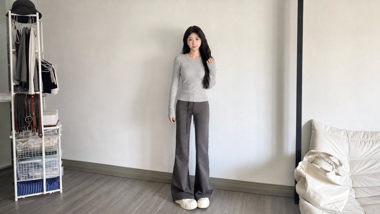Quần ống loe nữ phối sweater mỏng cho ngày mát, giữ phom thanh
