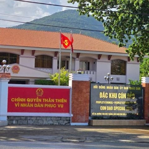 Hành Chính Công Côn Đảo Hiện Đại Hoá Quy Trình Tiếp Nhận Hỗ Trợ Thủ Tục Người Dân
