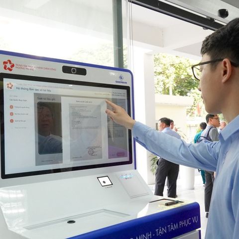 TP.HCM Nâng Cao Hiệu Quả Hành Chính: Người Dân Tự Thực Hiện Sao Y Với Hệ Thống Kiosk Thông Minh