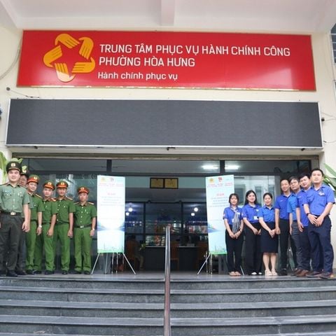 Phường Hòa Hưng Hiện Đại Hóa: TTHCC Tin Dùng Hệ Thống Xếp Hàng ComQ