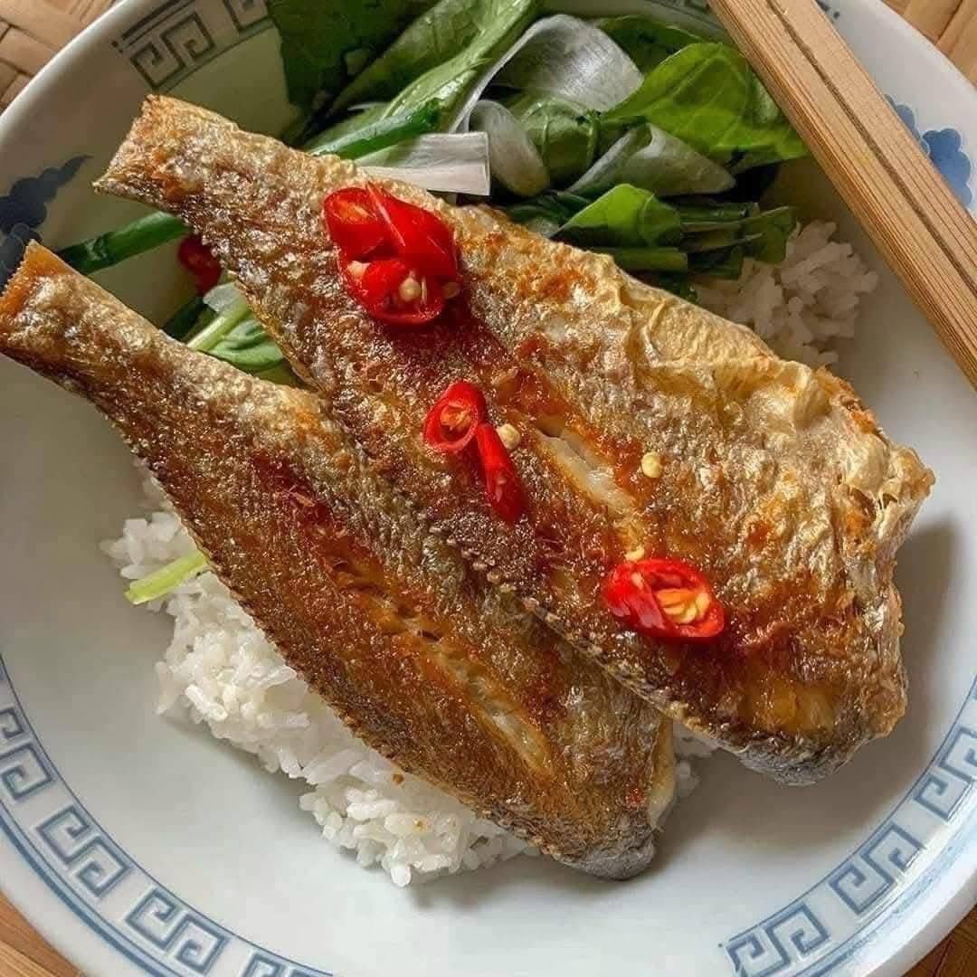 Khô cá lù đù tẩm gia vị thơm ngon đặc sản miền biển Việt Nam