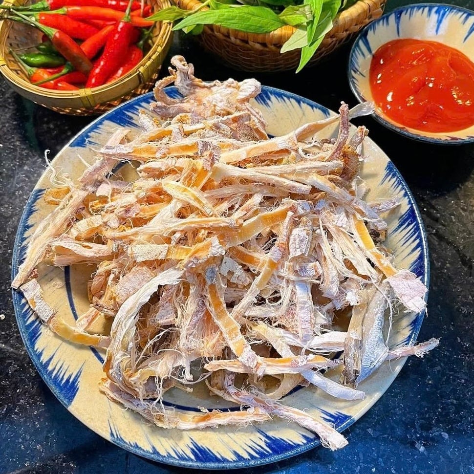Khô mực câu Phú Quốc loại to, thớ dày, ngọt thịt tự nhiên