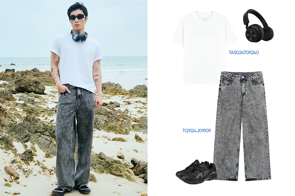 Áo thun và quần jeans là combo ai cũng có trong tủ đồ
