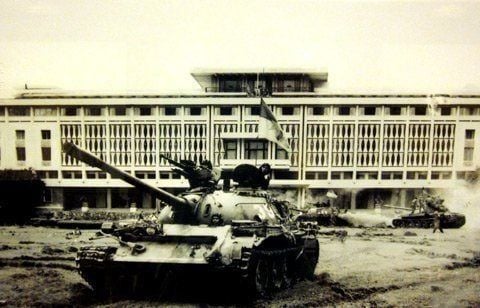 ngày giải phóng miền nam thống nhất đất nước 3