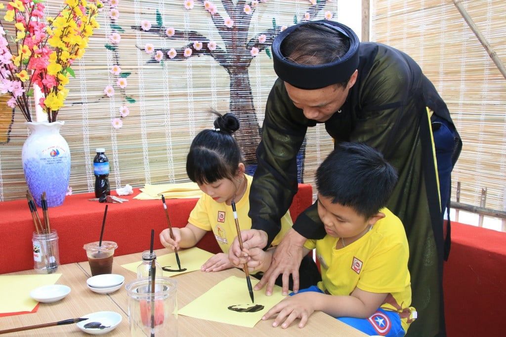 ngày giải phóng miền nam thống nhất đất nước 6