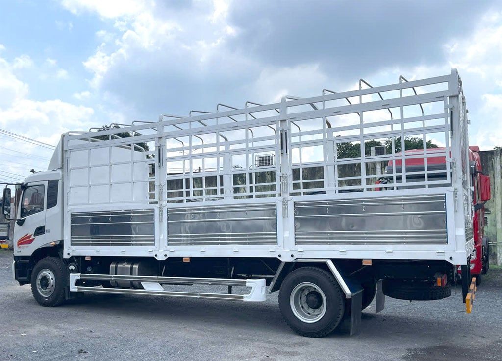 giá xe tải dongfeng 9 tấn
