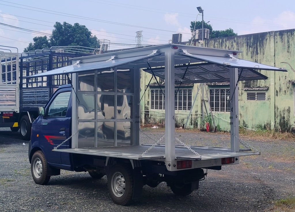 xe tải srm thùng cánh dơi