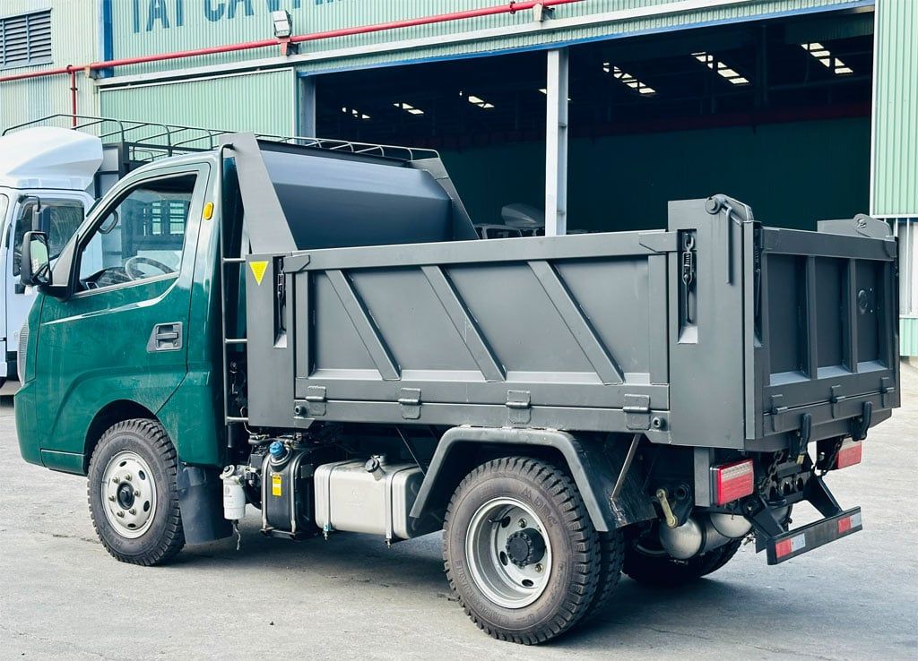 xe ben chiến thắng 3.2 tấn