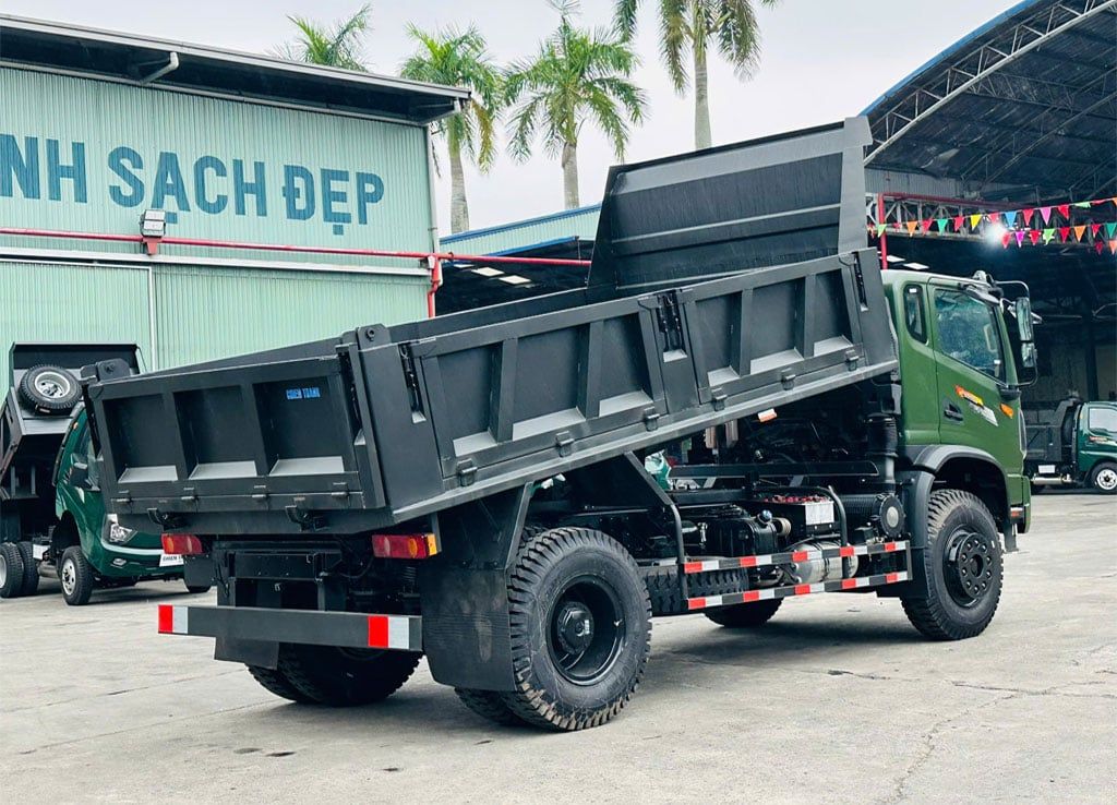 xe ben chiến thắng 8 tấn