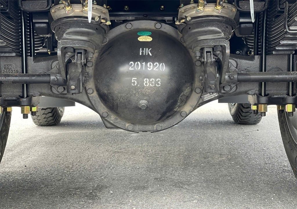 xe ben chiến thắng 7.48 tấn