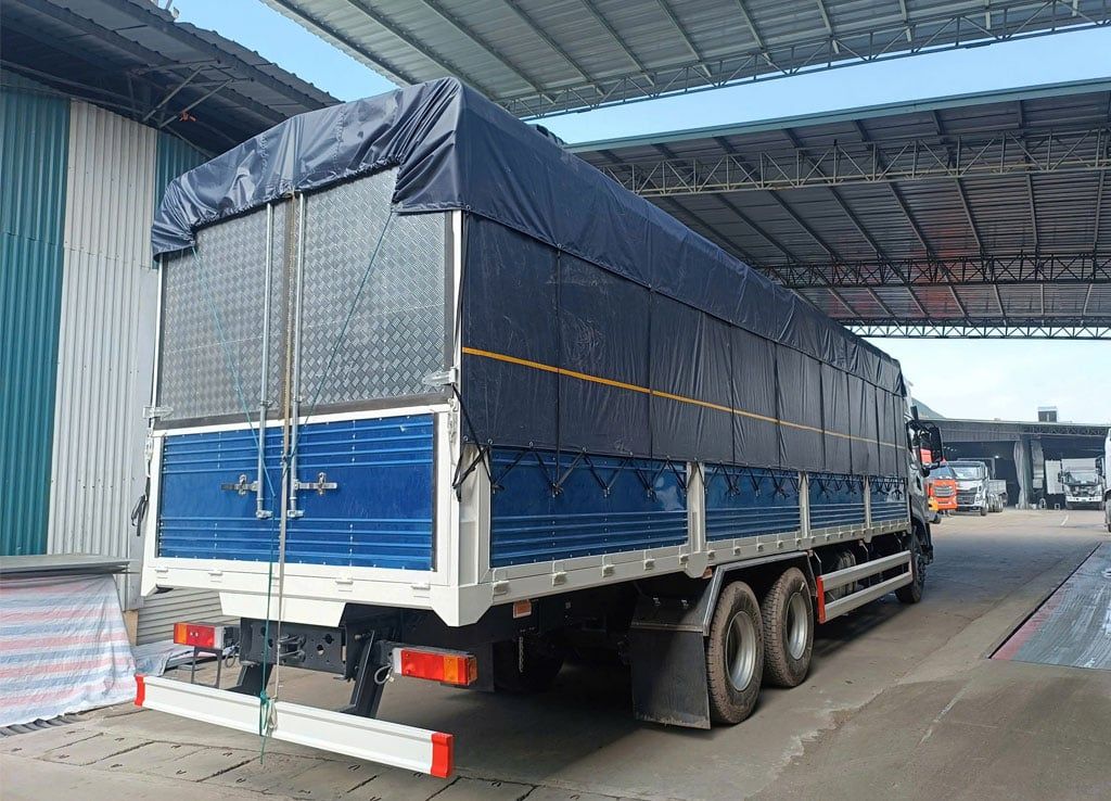 xe tải dongfeng 3 chân