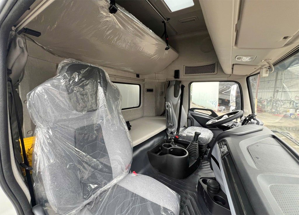 xe tải dongfeng 3 chân