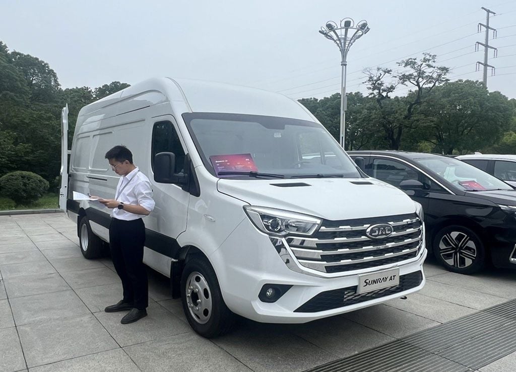 xe van 3 chỗ jac sunray