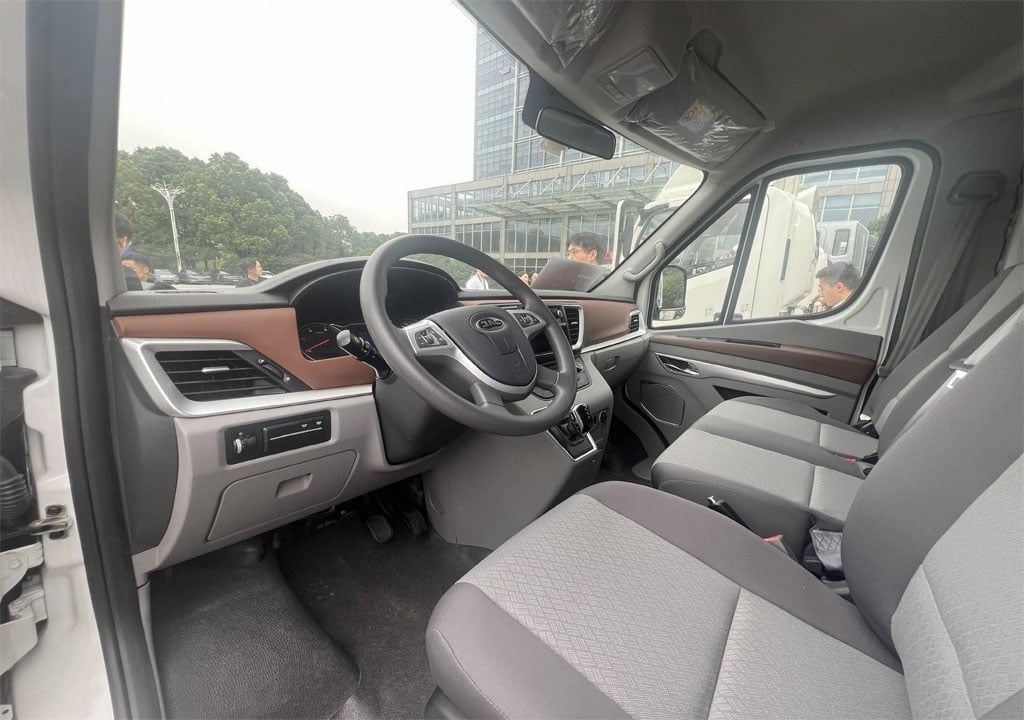 xe van 3 chỗ jac sunray