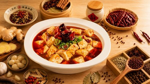 CÙNG PANDA CHEF KHÁM PHÁ ẨM THỰC TỨ XUYÊN
