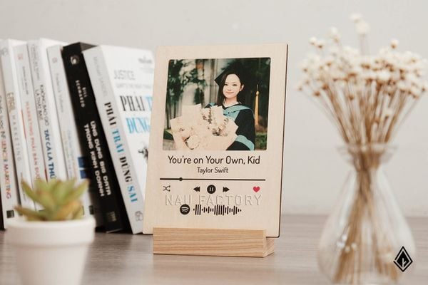 Top 7 món quà tặng ngày lễ tốt nghiệp ý nghĩa dành cho bạn bè, người thân