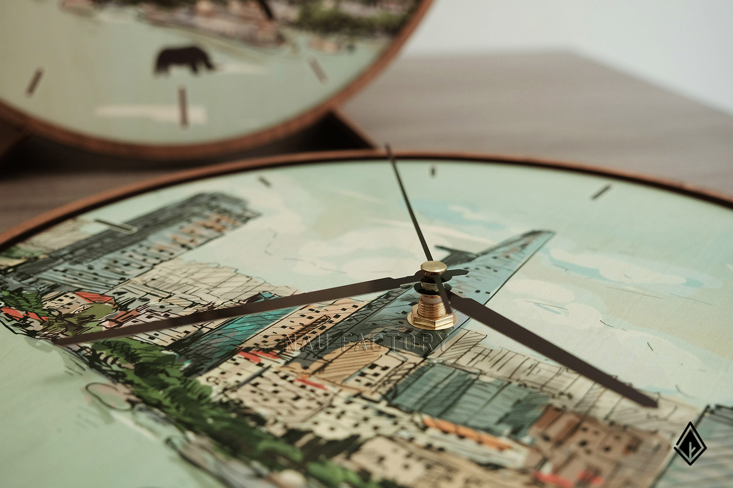 đồng hồ gỗ để bàn