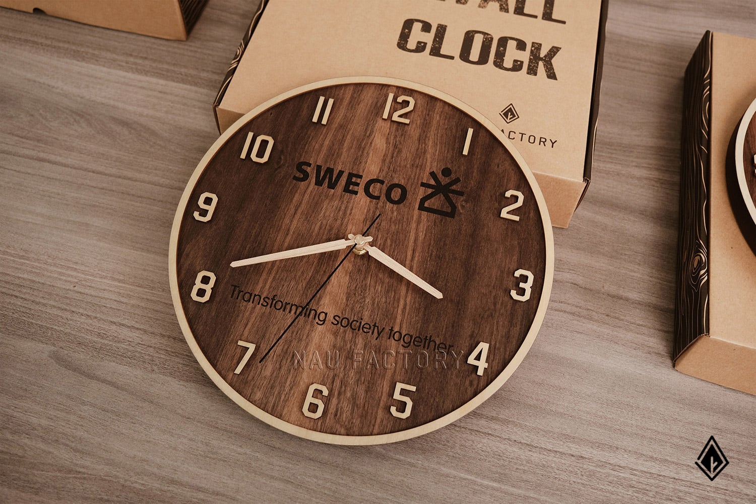 đồng hồ gỗ