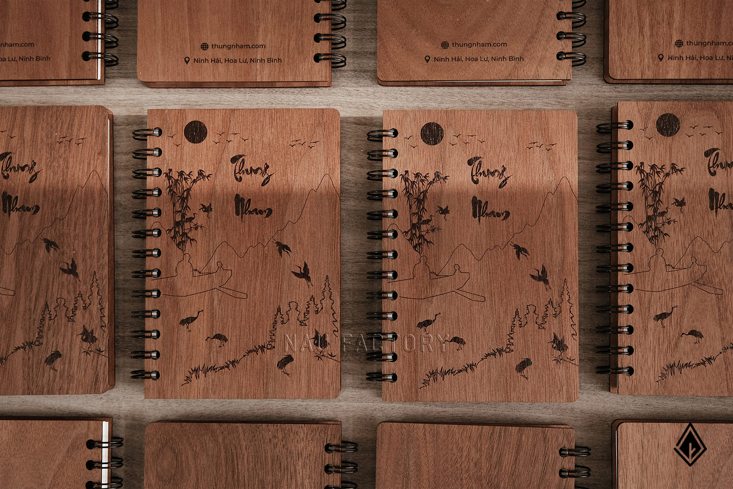 Giải mã sức hút của set quà tặng gỗ Walnut