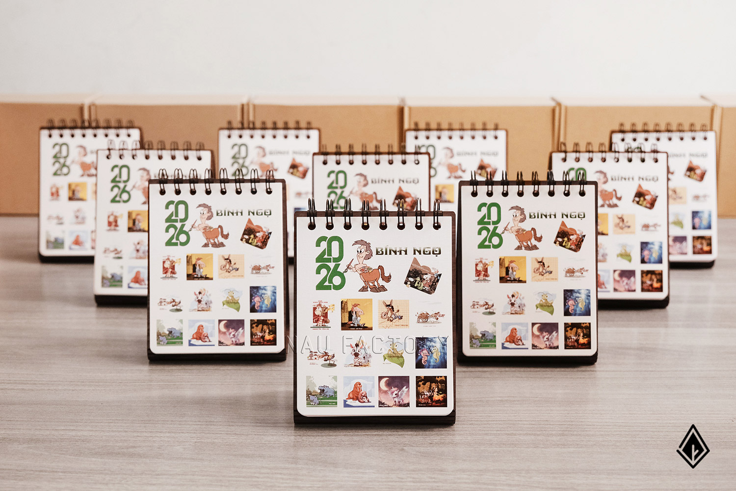 lịch gỗ form đứng