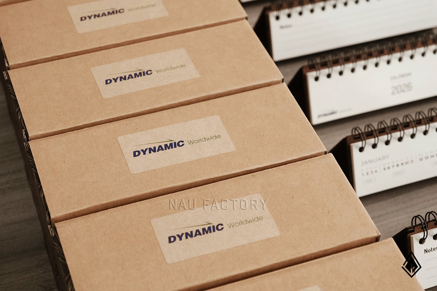 lịch gỗ form ngang