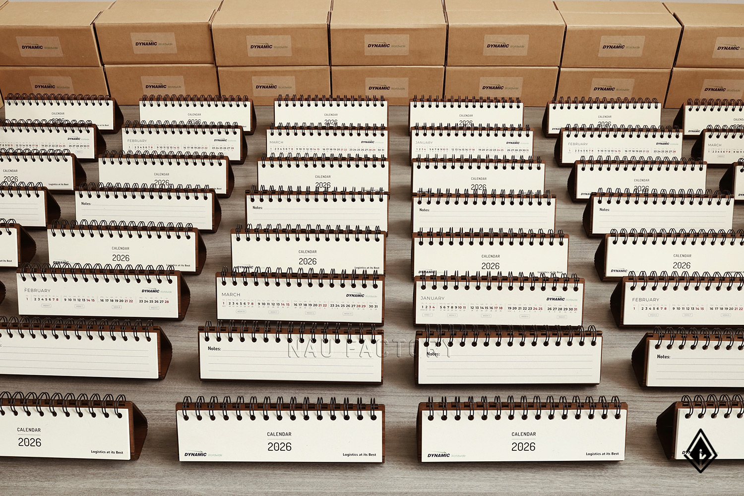 lịch gỗ form ngang