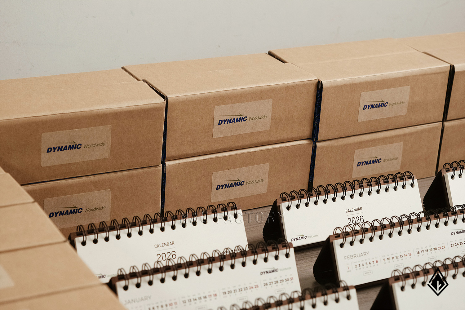 lịch gỗ form ngang