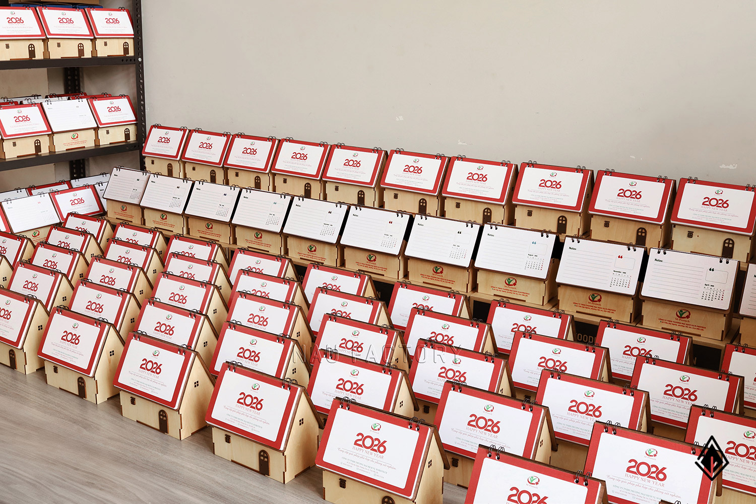 lịch gỗ ngôi nhà