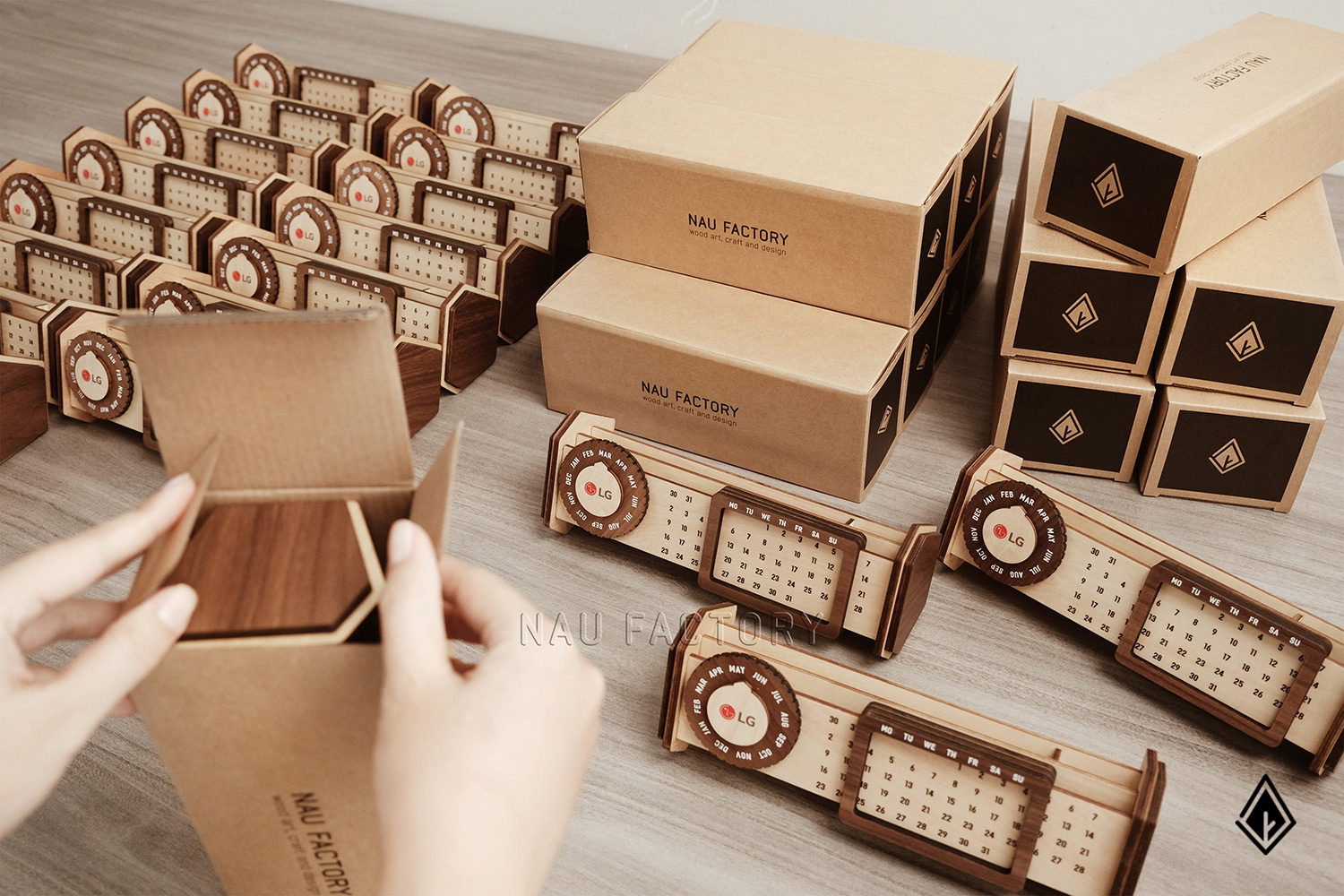 Lịch gỗ vạn niên