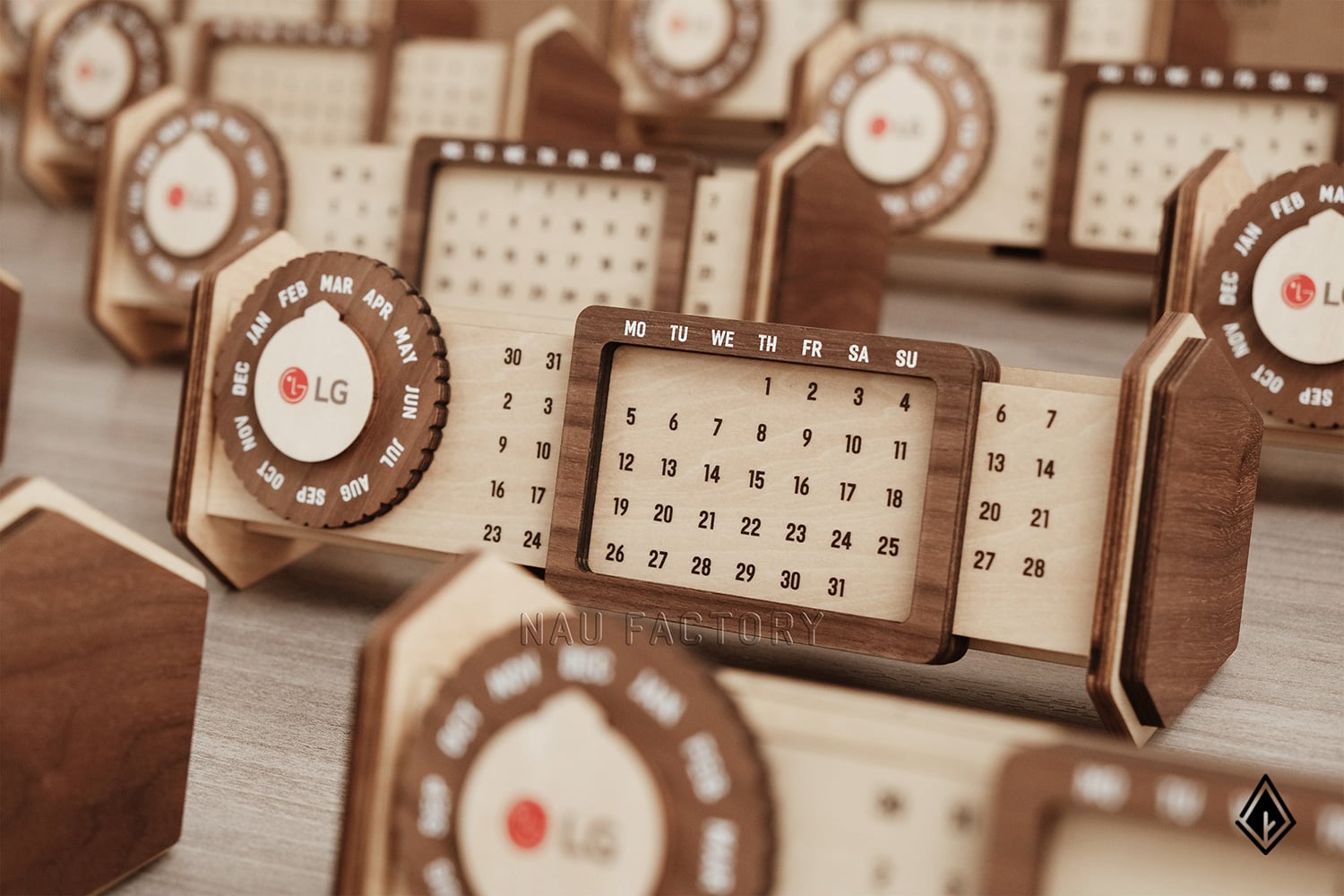 Lịch gỗ vạn niên