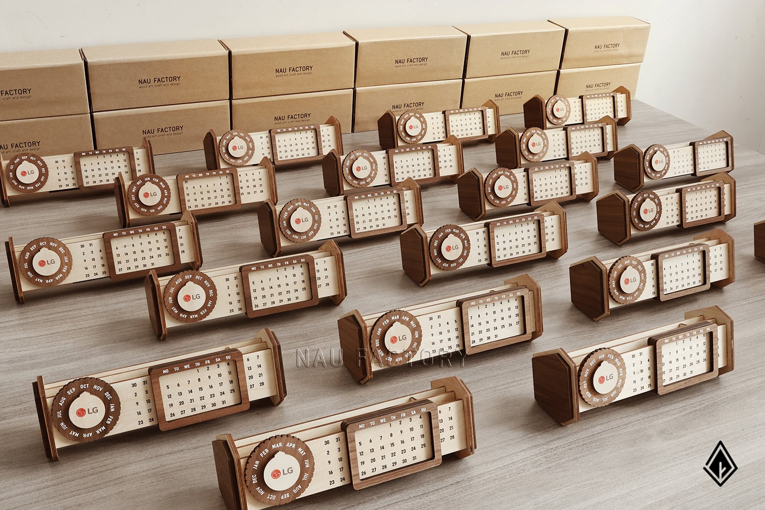 Lịch gỗ vạn niên