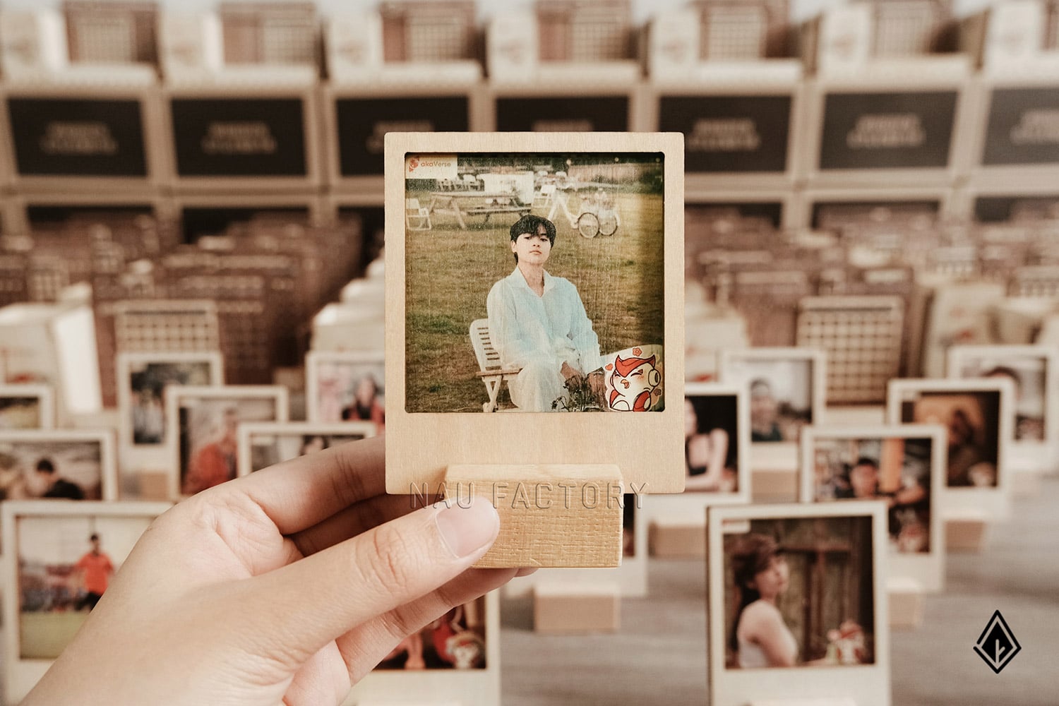 set lịch vạn niên và tranh gỗ