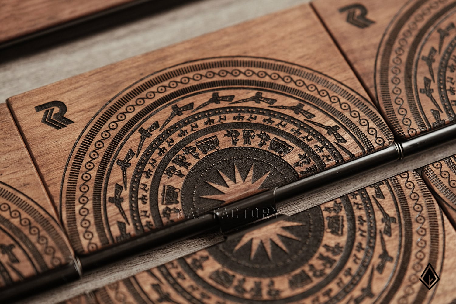 set sổ, bút và hộp namecard gỗ