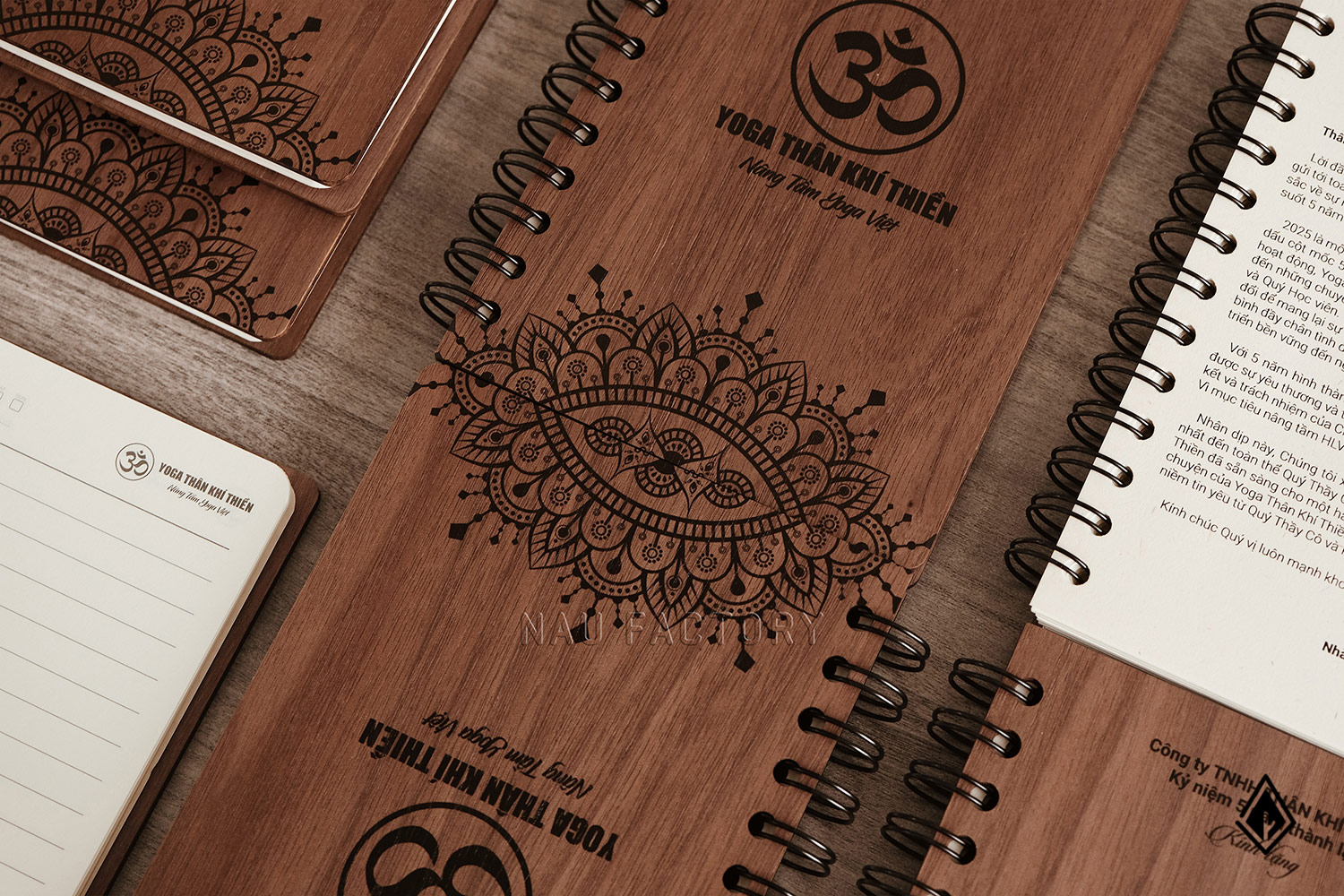 Tại sao sổ tay gỗ Walnut in theo yêu cầu là lựa chọn tri ân hoàn hảo?