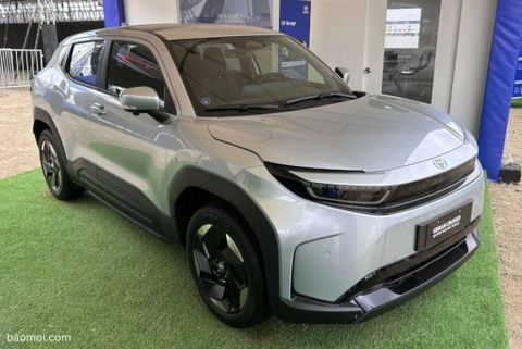 Toyota Urban Cruiser EV 2026 Ra Mắt Tại Philippines, Giá Từ 940 Triệu Đồng