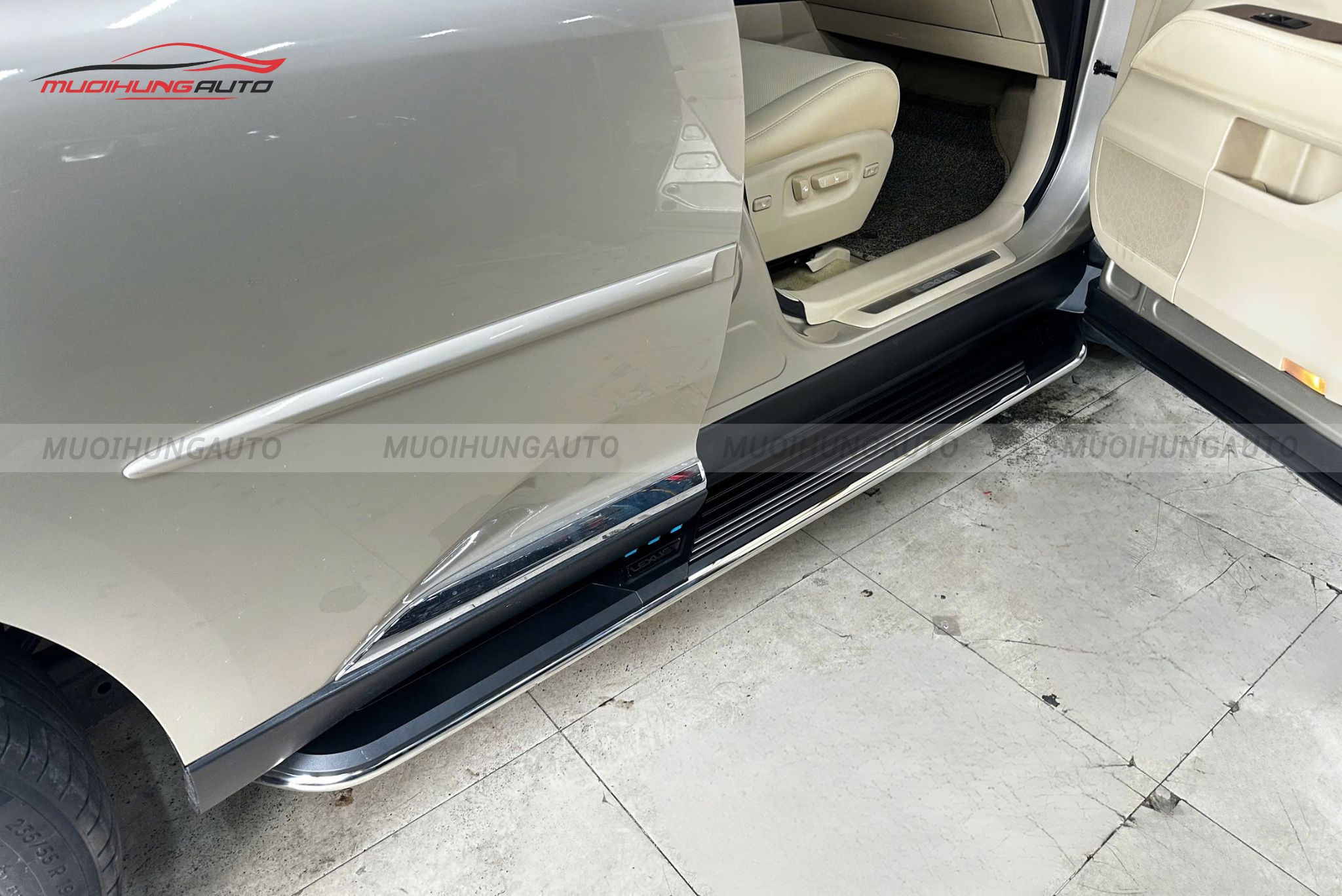 Bệ bước chân cho Lexus RX350 2013