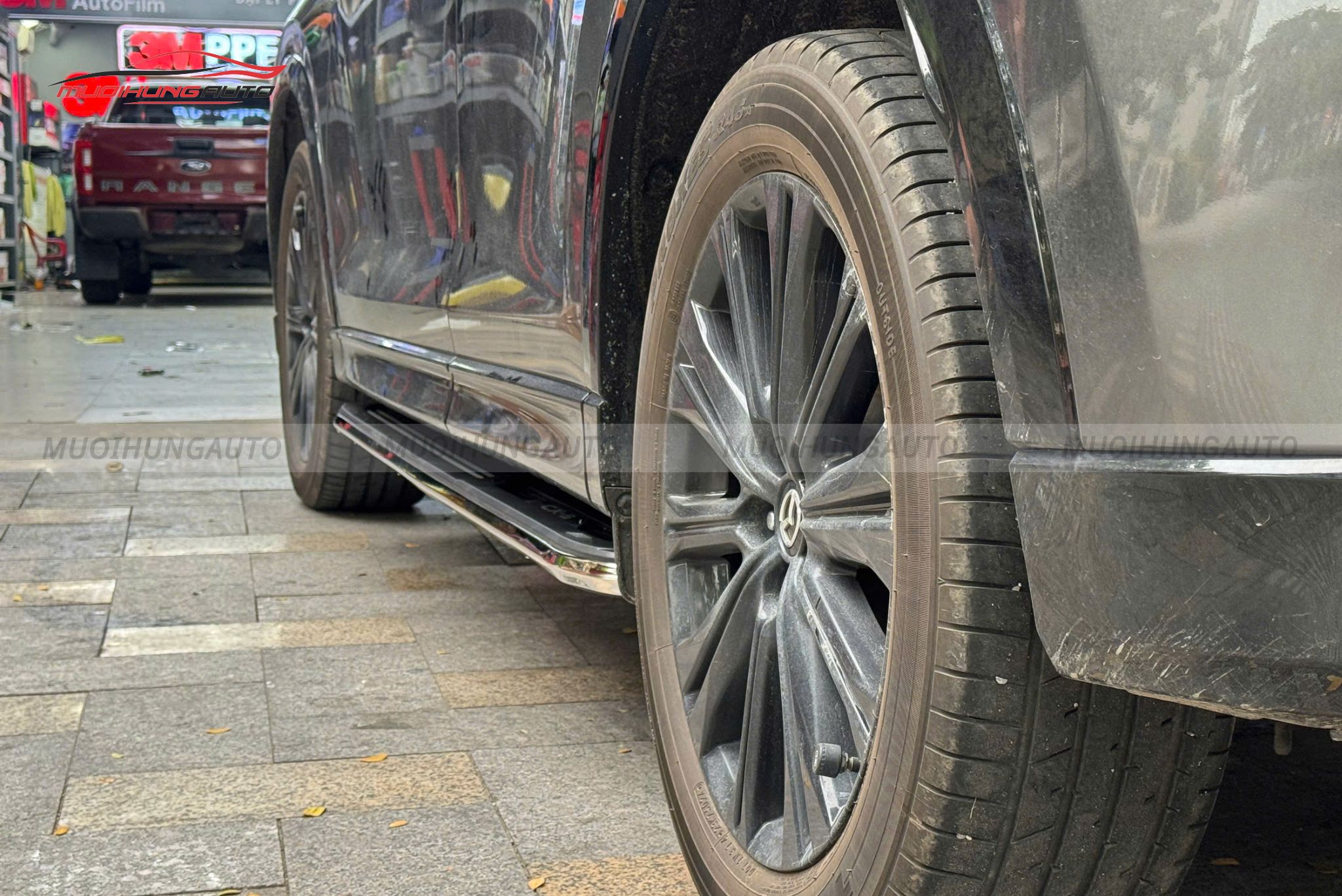 Bệ bước chân xe Mazda CX5 2025