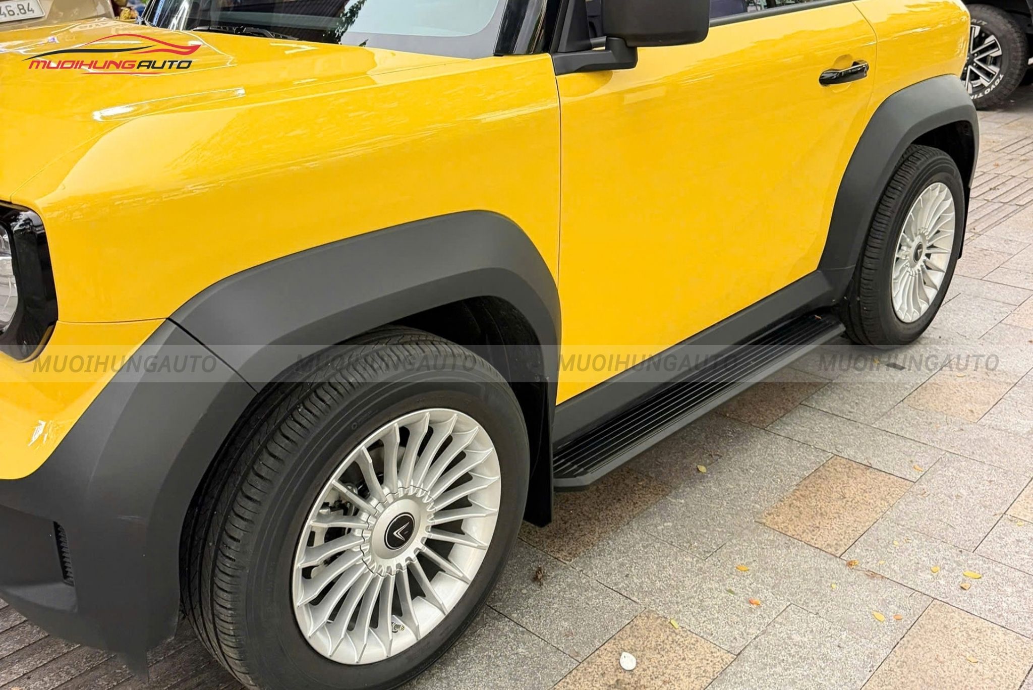 Bệ bước chân xe Vinfast VF3