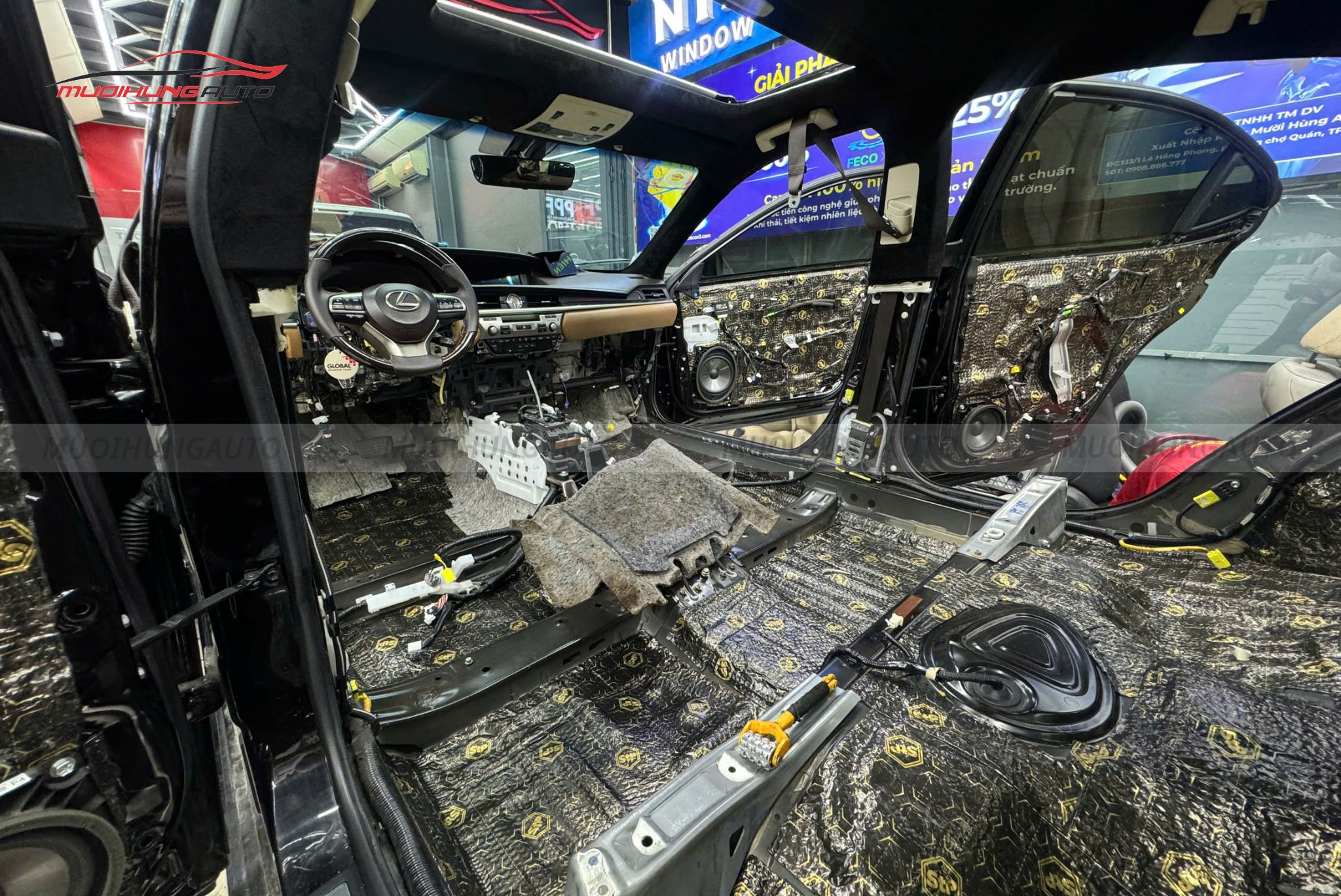 Cách âm chống ồn sàn xe Lexus ES250