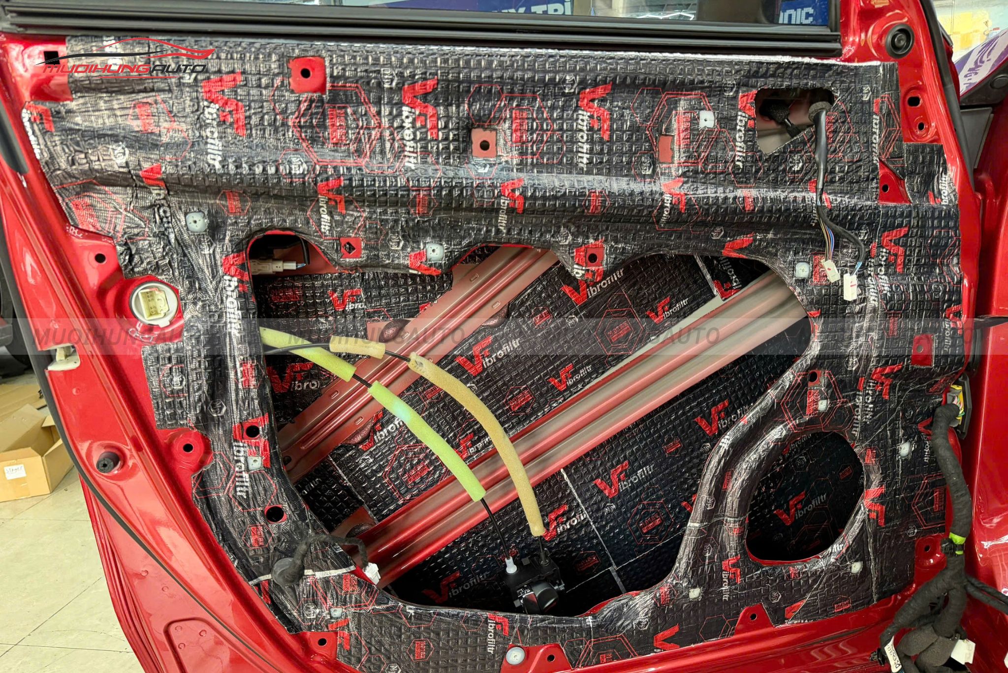 Cách âm cửa xe hơi Mazda CX-5 2022