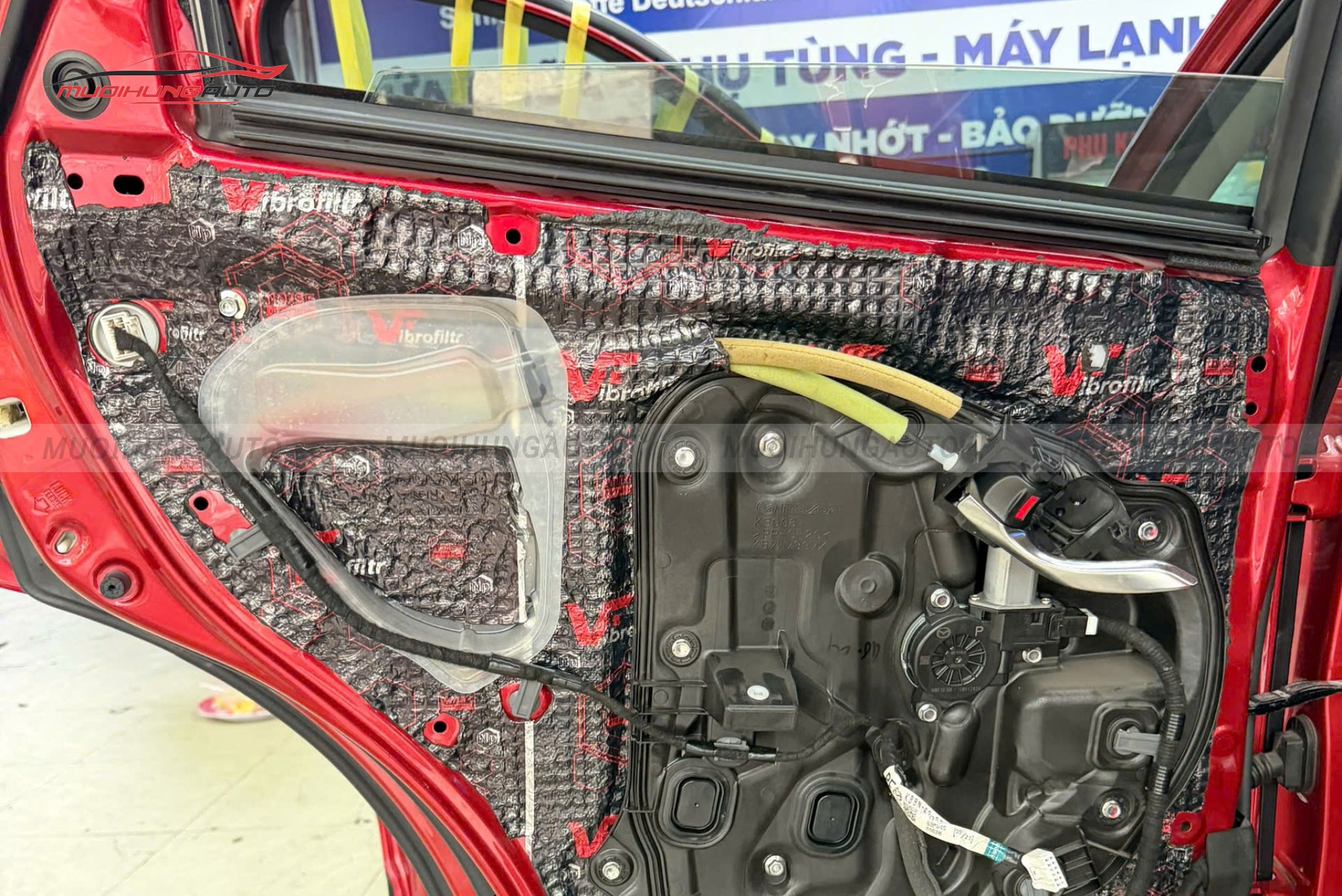 Cách âm cửa xe ô tô Mazda CX-5 2022