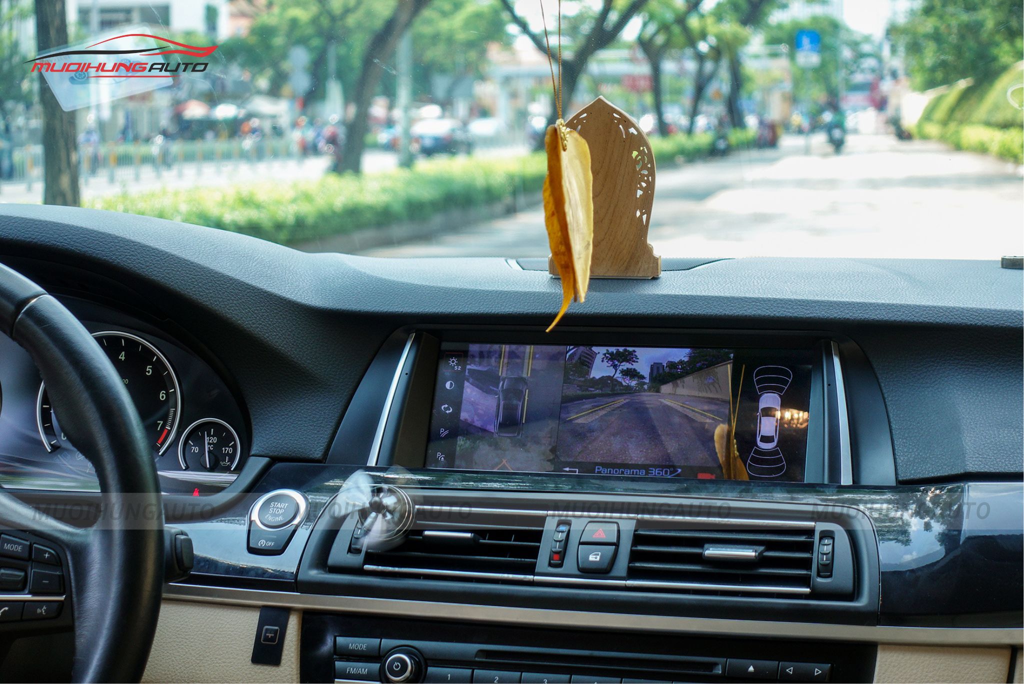 Camera 360 độ BMW 520i