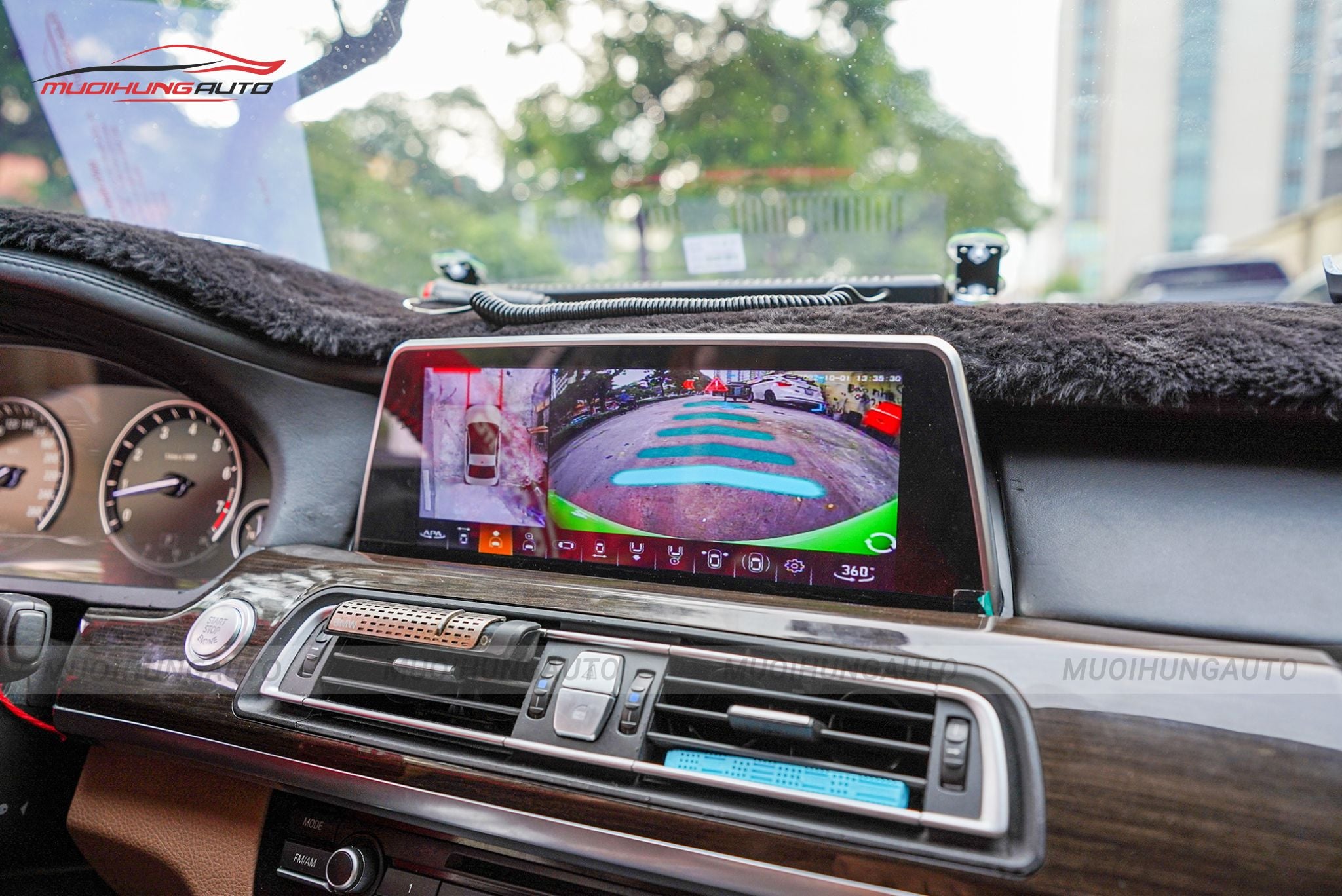 Camera 360 độ cho ô tô BMW 750Li