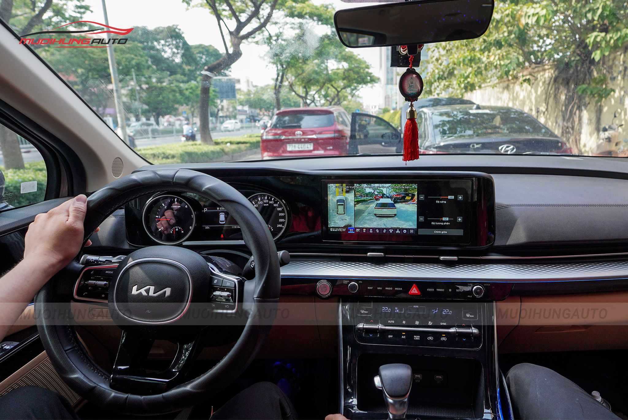 Camera 360 độ Kia Carnival