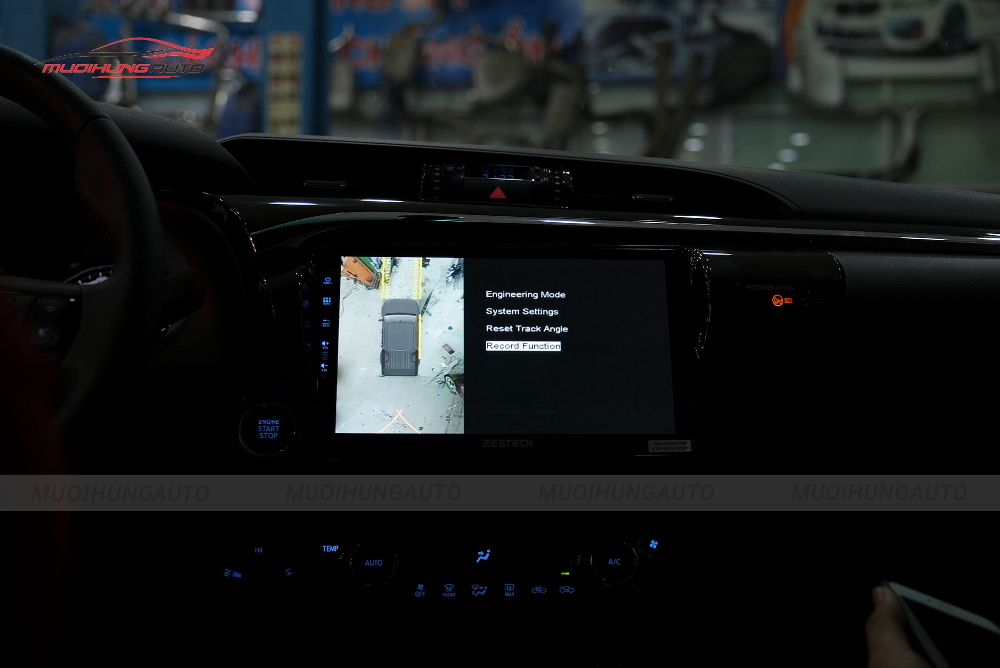 Camera 360 độ Toyota Hilux