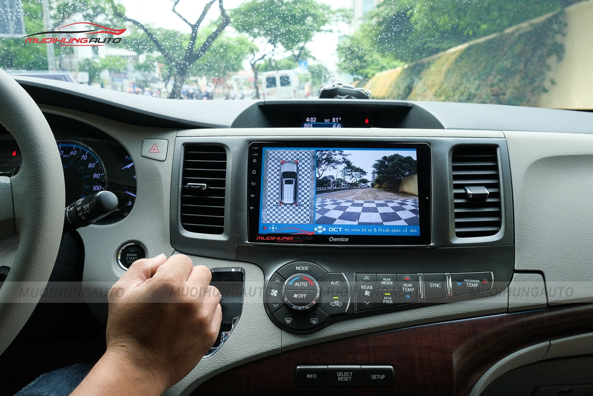 Camera 360 độ Toyota Sienna