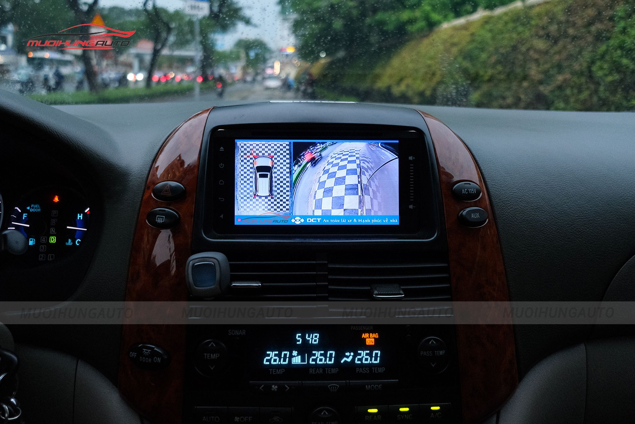 Camera 360 độ xe Toyota Sienna 2008